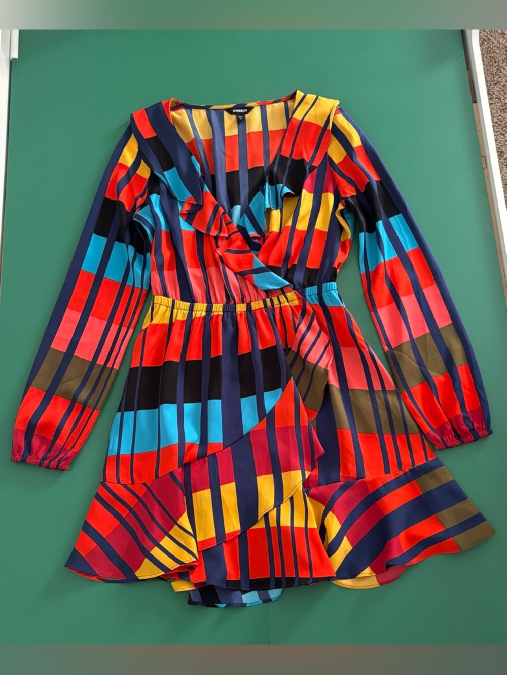 Express Size XS Colorblock Striped Long Sleeve Dress - Women